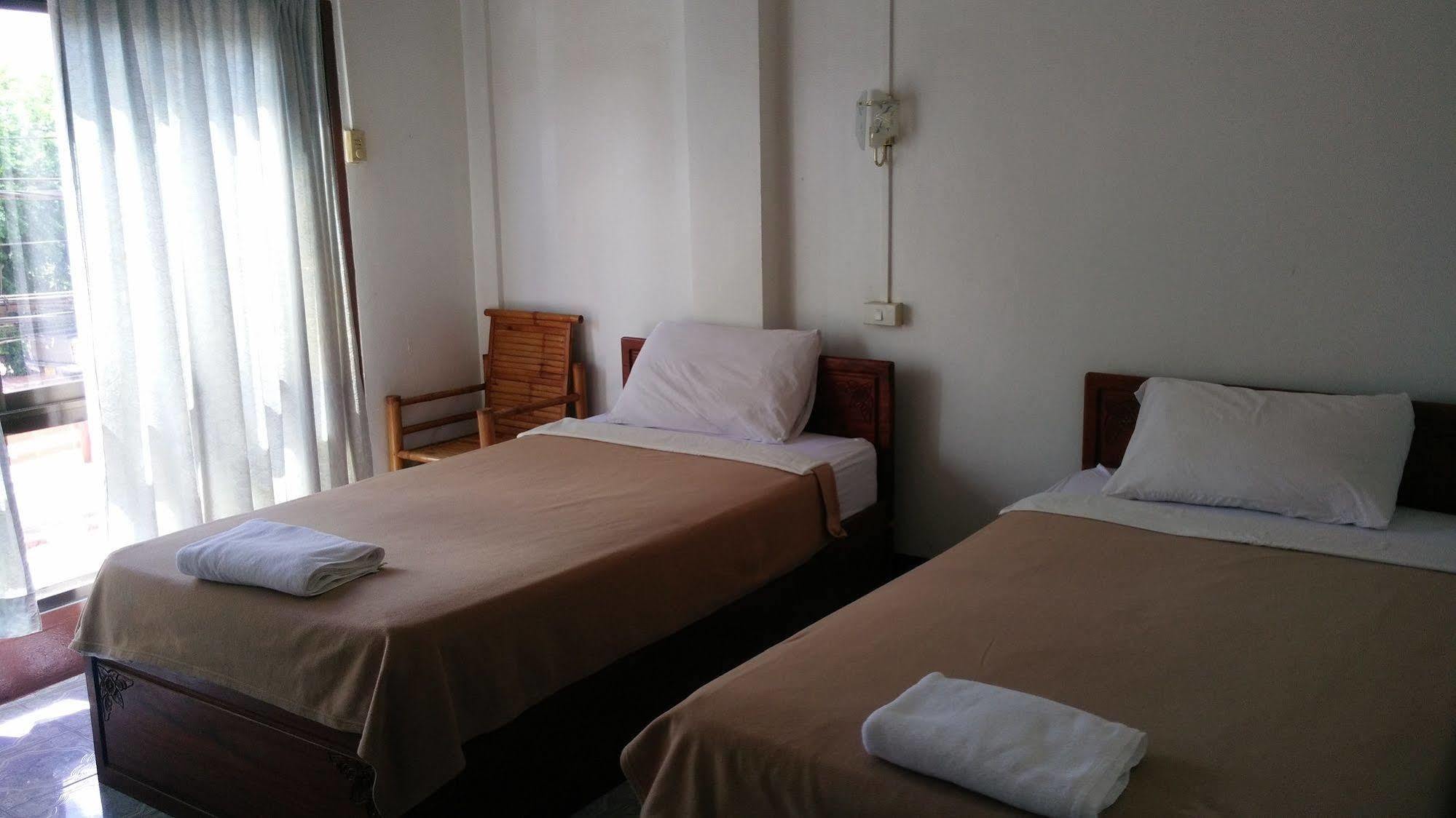 Chanthasom Guesthouse Ban Nongdouang Εξωτερικό φωτογραφία