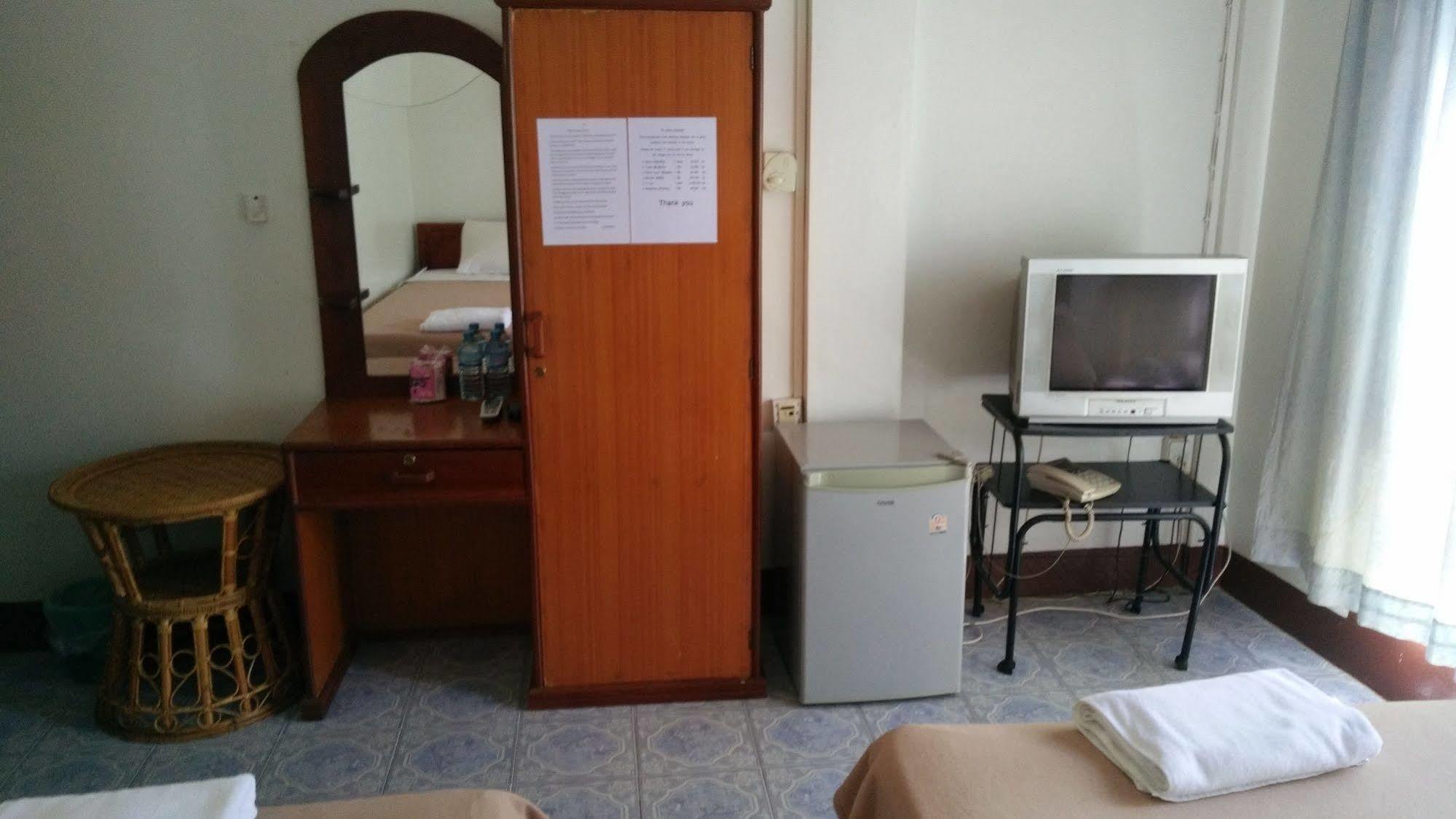 Chanthasom Guesthouse Ban Nongdouang Εξωτερικό φωτογραφία
