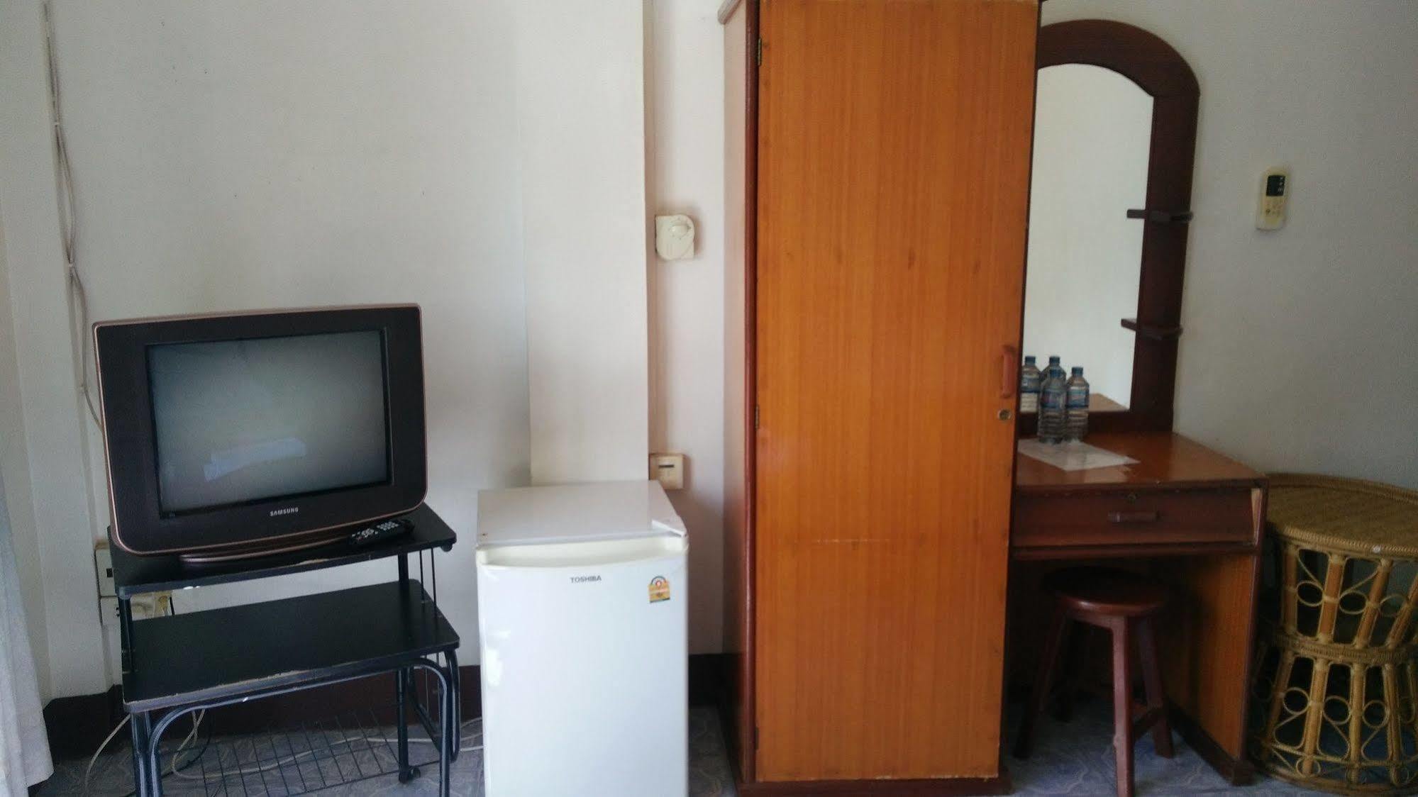 Chanthasom Guesthouse Ban Nongdouang Εξωτερικό φωτογραφία